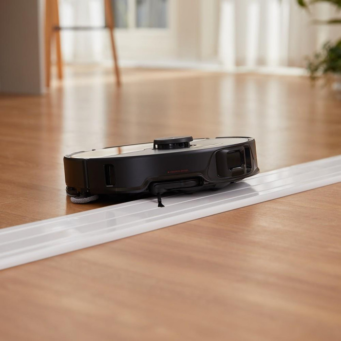 Робот-пилосос S8 MAXV ULTRA BK. S8MVU52-02 ROBOROCK